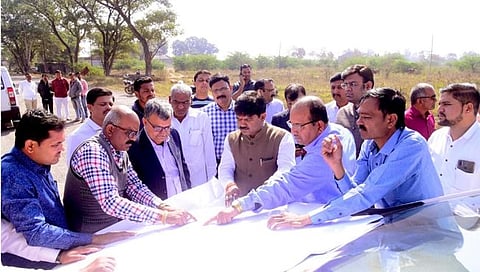 निफाड डायपोर्ट पाहणी,www.pudhari.news