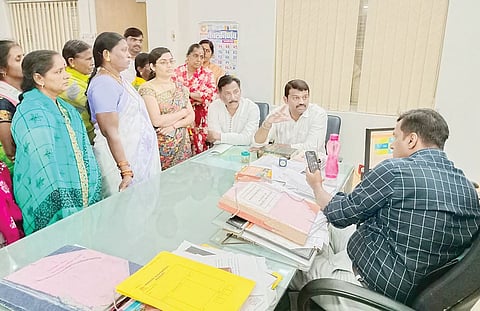 सावेडी उपनगरात कचर्याचे ढीग; चार-चार दिवस घंटागाडी येत नसल्याचा आरोप