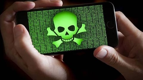 सावधान! ‘हे’ पाच Android Apps काही मिनिटांमध्येच तुमच्या बँक अकाऊंटवर मारतील डल्ला