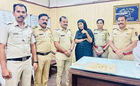 ..अखेर तिचे दागिने सापडले; ऑस्ट्रेलियन महिलेने फरासखाना पोलिसांचे मानले आभार