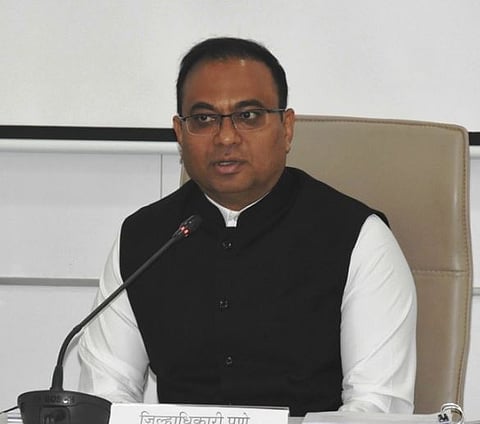 आदर्श आचारसंहितेच्या काटेकोर अंमलबजावणीकडे लक्ष द्यावे : डॉ. राजेश देशमुख