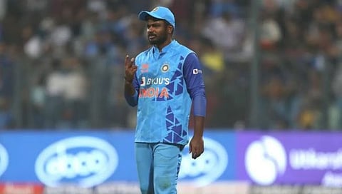 India vs Sri Lanka : संजू सॅमसन श्रीलंका विरुद्धच्या उर्वरित दोन टी-20 सामन्यांतून बाहेर, ‘या’ खेळाडूला संधी