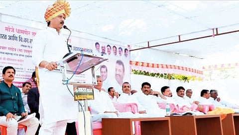 भाजप-शिंदे शासन म्हणजे ‘स्थगिती सरकार’ : अजित पवारांचा टोला