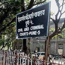 अपघाताला महानगरपालिकाच जबाबदार, मुलाचा खड्ड्यामुळे गेला होता जीव; कुटुंबियांना नुकसान भरपाई देण्याचे न्यायालयाचे आदेश