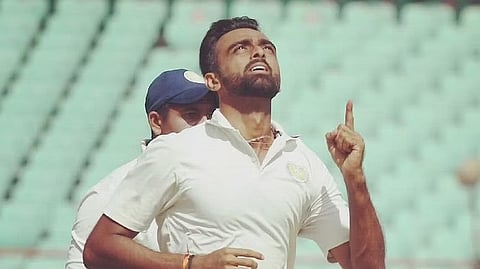 Jaydev Unadkat : उनाडकटचा चमत्कार! ‘रणजी’त पहिल्याच षटकात केली हॅट्ट्रिक