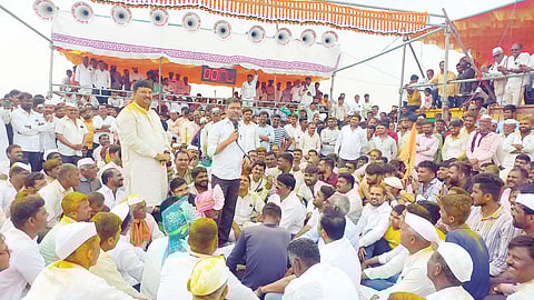 कान्हूरपठार : खंडोबाच्या दर्शनासाठी दोन लाख भाविक