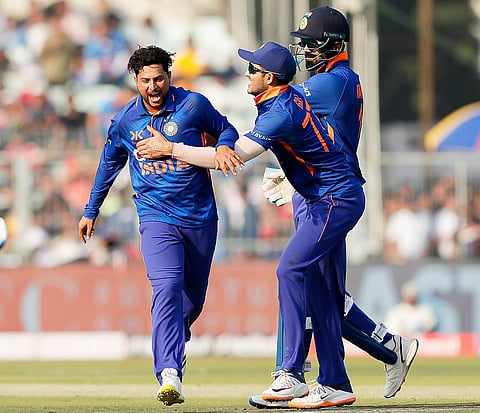 Kuldeep Yadav Record : कुलदीप यादवचे ‘दुहेरी शतक’! इडन गार्डन्स मैदानावर रचला इतिहास