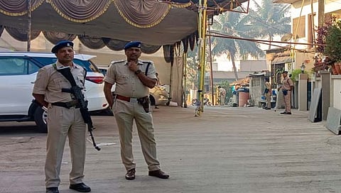 ED raids NCP leader Hasan Mushrif : मोठी बातमी! हसन मुश्रीफ यांच्या घरावर ईडीचे छापे, निकटवर्तीयांवरही कारवाई