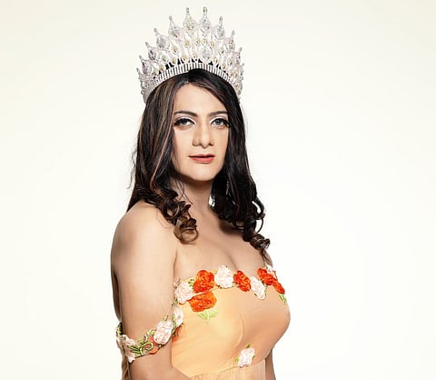 Monday motivation : इंटरनॅशनल ट्रान्सजेंडर ब्युटी क्वीन : गँगरेप झाला , भीक मागितली पण जिद्दी अशी की पटकावला किताब