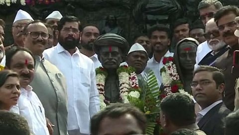 सातारा : क्रांतिज्योती सावित्रीबाई फुले जयंतीनिमित्त मुख्यमंत्री एकनाथ शिंदे यांच्याकडून अभिवादन