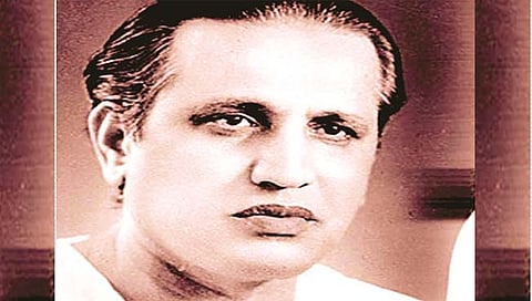 Raja Badhe : ‘जय जय महाराष्ट्र माझा’ गीत लिहिणारे कोण होते नागपूरकर राजा बढे ?