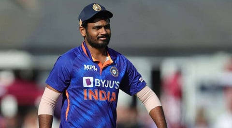 Sanju Samson : संजू सॅमसन दुसऱ्या टी 20 सामन्यातून बाहेर पडण्याची शक्यता! कारण…