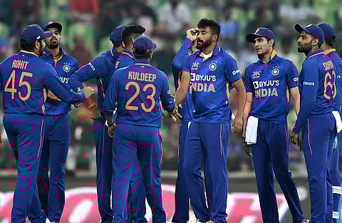 IND vs NZ ODI: टीम इंडियात ‘या’ खेळाडूंमध्ये टशन! न्यूझीलंडविरुद्ध कुणाला मिळणार संधी?