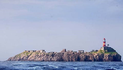 vengurla light house and beach