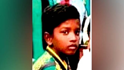 निर्दयी पित्याने केली बारावर्षीय मुलाची निर्घृण हत्या; मृतदेह नाल्यात फेकला