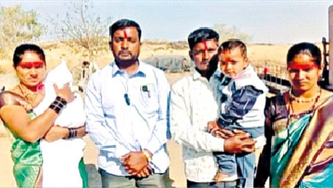 अनोखा दत्तकविधान सोहळा : मुलाच्या बदल्यात मुलगी, मुलीच्या बदल्यात मुलगा!