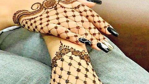 Kasturi : मेंदीचे नवीन प्रकार, जाणून घ्या ट्रेंडी डिझायनर मेंदीबद्दल…