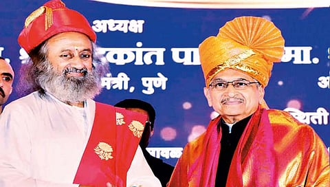 बहुविध प्लॅटफॉर्मवर काम करण्याशिवाय पत्रकारांना पर्याय नाही : पद्मश्री डॉ. प्रतापसिंह जाधव