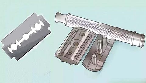 ब्लेडच्या मध्यभागी का असते पोकळ जागा?