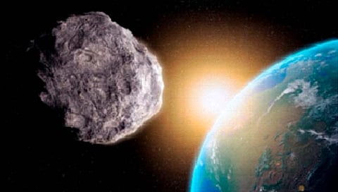 लवकरच पृथ्वीजवळून जाणार महाकाय लघुग्रह