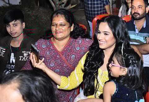 लवंगी मिरची मालिका