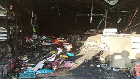 चंद्रपूर : कापड दुकानाला भीषण आग; पन्नास ते साठ लाख रुपयांचे नुकसान