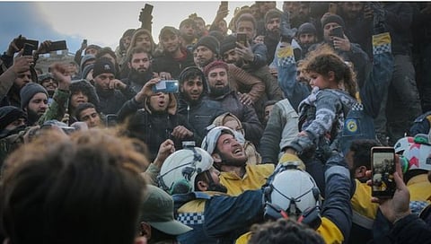 Syria Earthquake : मृत्यूच्या छायेत एकाच कुटुंबातील पाच जणांनी अनुभवला ‘पुनर्जन्म’