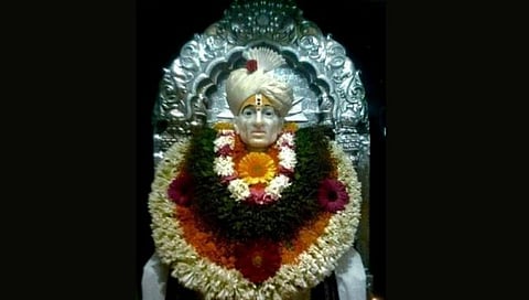 बुलढाणा : शेगावात गजानन महाराजांच्या १४५ व्या प्रकटदिनी लाखो भाविकांची हजेरी