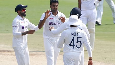Ashwin record in Test : ऑस्ट्रेलियाविरुद्धच्या मालिकेत अश्विनला ‘हा’ विक्रम नावावर करण्याची संधी