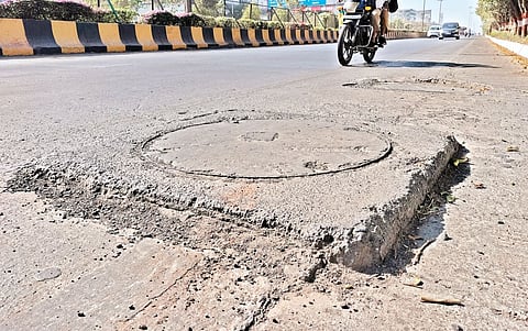 पिंपरी : ड्रेनेज लाईनच्या कामास विलंब; ठेकेदारास काळ्या यादीत टाकण्याची मागणी