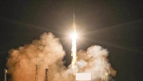 Russia launches spaceship