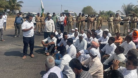 सांगली : शेतीपंपांची वीज तोडणी थांबवा, नाही तर वीज कार्यालये पेटवून देणार; जिल्हाध्यक्ष महेश खराडेंचा इशारा