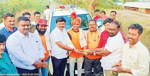 निघोज : पवार हत्याकांडातील शोध मोहिमेत शिवदुर्ग टीमची मदत; बंधार्यात शोधला मोबाईल