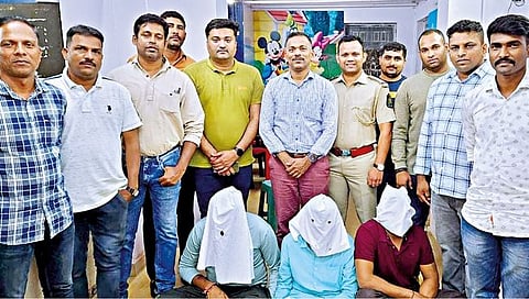 गोवा : जीवाचा गोवा करण्यासाठी गुजरातमध्ये व्यापार्याला लुटले