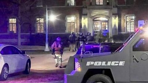 अमेरिकेत गोळीबारात तीन नागरिक ठार; पाच जण जखमी