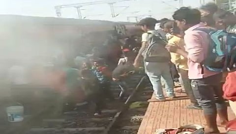 चंद्रपूर : राप्ती सागर सुपरफास्ट ट्रेनच्या जनरल डब्यात आग