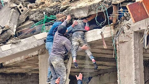 Turkey Earthquake : 248 तास ढिगा-याखाली राहूनही तरुणी जिवंत!