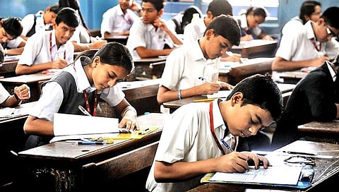 ‘कॉपी’साठी मदत केल्यास पालक, शिक्षकांवरही गुन्हा
