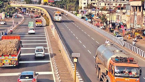 सातारा : उड्डाण पूल उद्यापासून वाहतुकीसाठी बंद