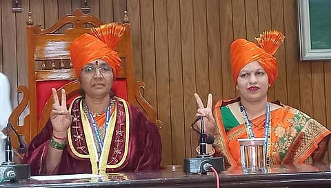 बेळगाव : शोभा सोमनाचे यांना मिळाला भाजपच्या पहिल्या महापौर होण्याचा मान, तर उपमहापौरपदी रेश्मा पाटील यांची निवड