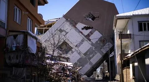 तुर्की-सीरियातील भूकंपबळींची संख्या ३७ हजारांवर, बचाव कार्य अंतिम टप्प्यात