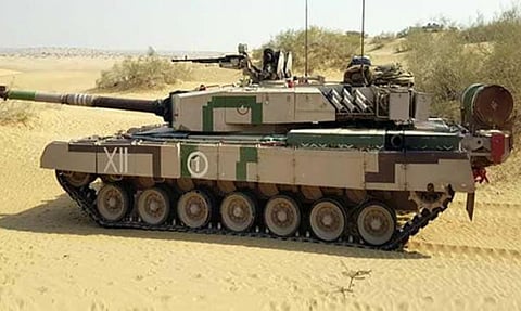 पाच वर्षांत १.९ लाख कोटी सैन्य साहित्याची खरेदी