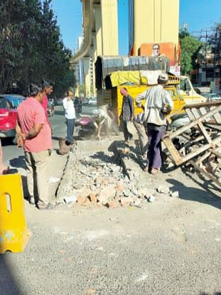 पुणे : भुयारी मार्गावरील बांधकाम काढले ; पौड रोड येथील नागरिकांत समाधान