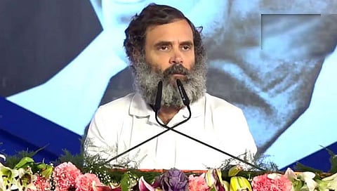 मोदींनी काश्मिरी जनतेच्या मनातून तिरंग्याबद्दलचे प्रेम संपवले : राहुल गांधींचा आरोप