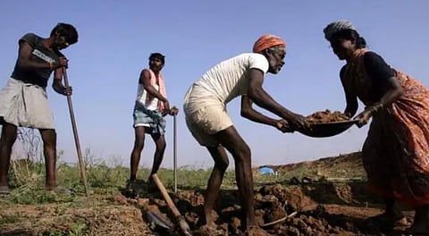 Budget 2023 : गरीबांना वर्षभर मोफत धान्य, ‘प्रधानमंत्री आवास योजने’च्या निधीत ६६ टक्के वाढ