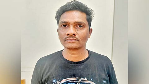 कोल्हापूरात वेश्या व्यवसायासाठी मुली पुरविणार्यास अटक