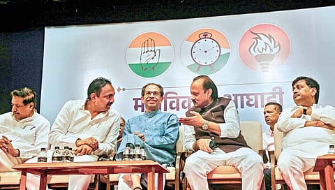 सरकार टिकवण्यासाठी सर्व काही अस्थिर करण्याचा प्रयत्न : उद्धव ठाकरे