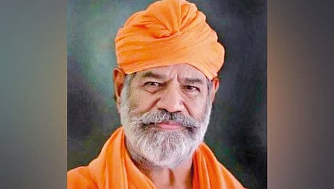 श्रवणबेळगोळचे चारुकीर्ती स्वामी यांचे देहावसान