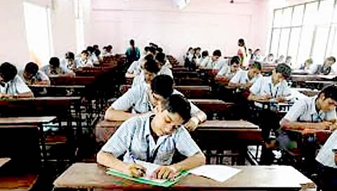 बोर्ड परीक्षांतूनच कळेल शाळांतील शिक्षणाचा दर्जा