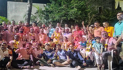 देवळाली कॅम्प : भगूर अर्बन सोसायटीवर निवडून आलेले सहकार पॅनलचे विजयी उमेदवार व पदाधिकारी. (छाया : संजय निकम)